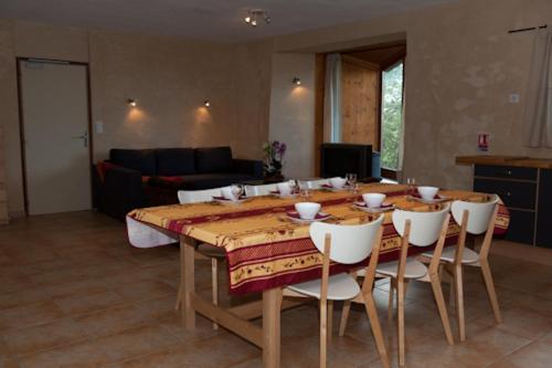 Domaine Bellelauze Hotel Bouriège Kamer foto